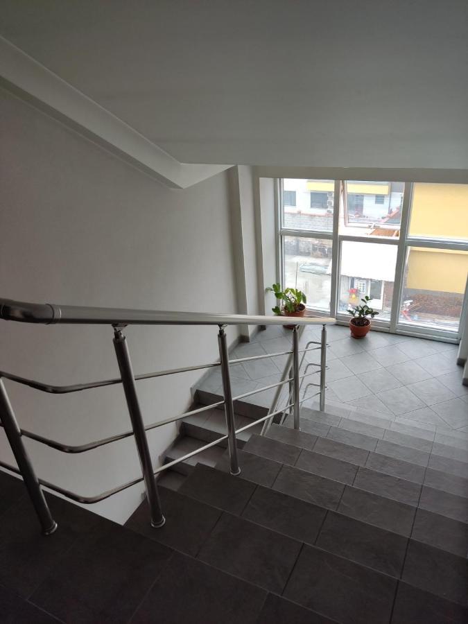 רוסה Mdm Apartment City Center מראה חיצוני תמונה