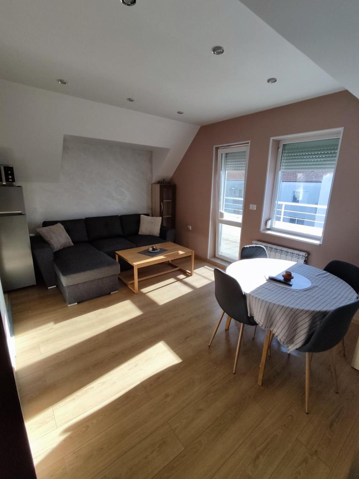 רוסה Mdm Apartment City Center מראה חיצוני תמונה