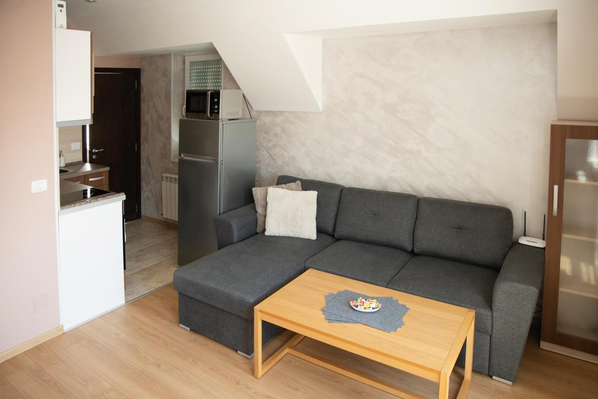 רוסה Mdm Apartment City Center מראה חיצוני תמונה