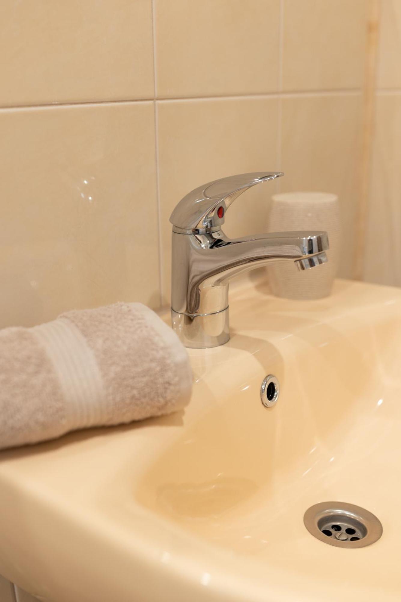 רוסה Mdm Apartment City Center מראה חיצוני תמונה