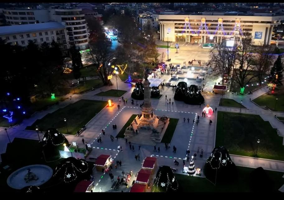 רוסה Mdm Apartment City Center מראה חיצוני תמונה